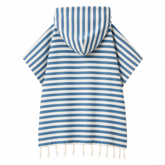Mini Kinderponcho – Meeresblau & Naturweiß
